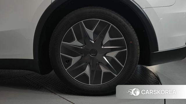 Tesla Model Y id 4862506 из Кореи 13