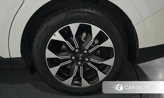 Kia Carnival 4th generation id 4982130 из Кореи 13