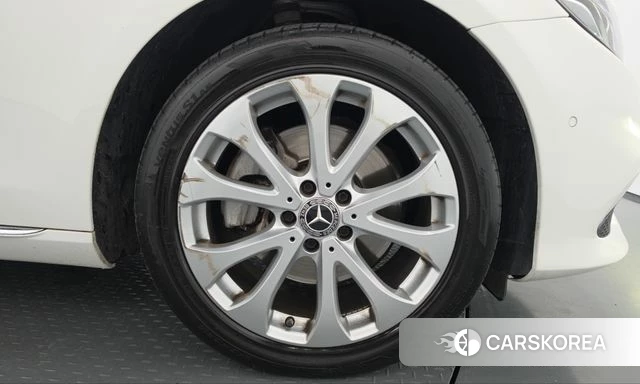 Mercedes-Benz E-Class W213 id 5004258 из Кореи 13