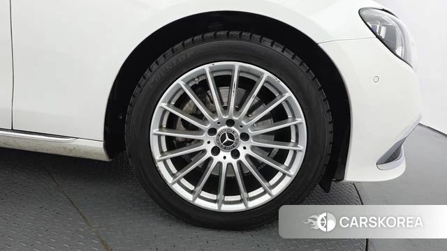 Mercedes-Benz E-Class W213 id 5026743 из Кореи 13