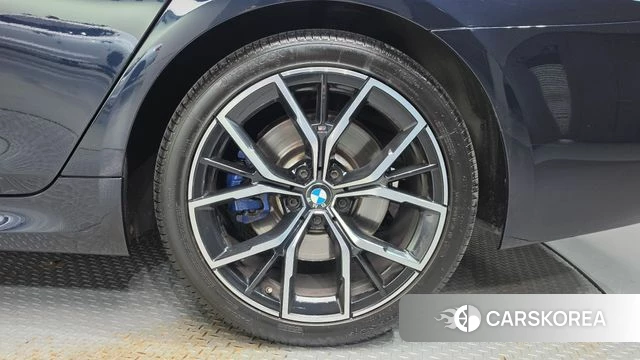 BMW 5 Series (G30) id 4976080 из Кореи 13