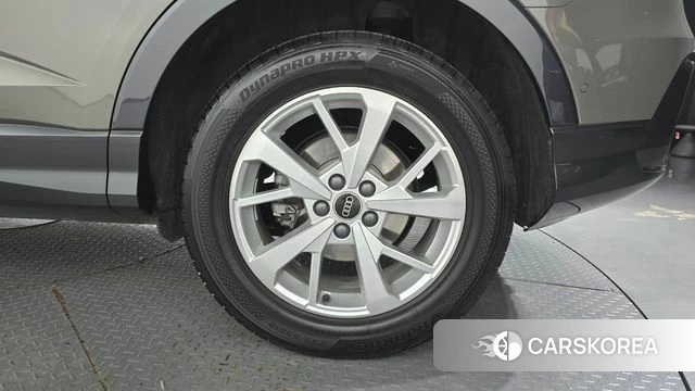 Audi Q3 (F3) id 4986351 из Кореи 13