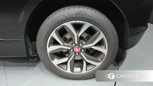 Jaguar I-PACE id 4737305 из Кореи 13