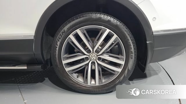 Volkswagen Tiguan Allspace id 4966813 из Кореи 13