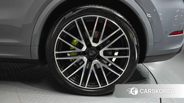 Porsche Cayenne (PO536) id 4964289 из Кореи 13