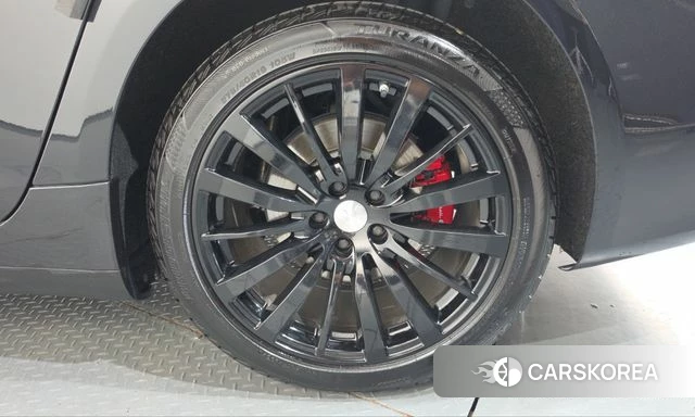 Maserati Quattroporte id 4987402 из Кореи 13