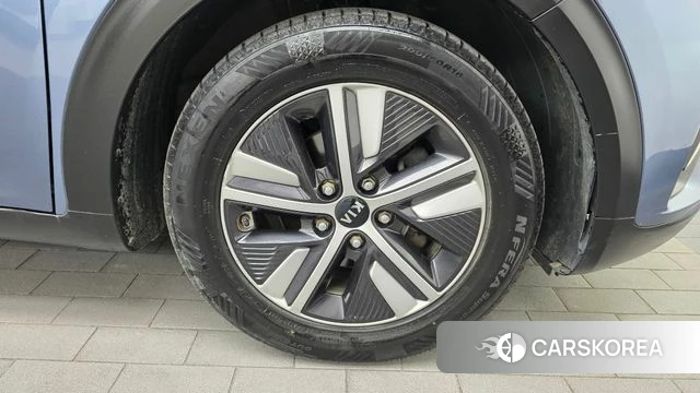 Kia The New Niro id 5023697 из Кореи 13