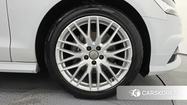 Audi New A6 id 4978270 из Кореи 13