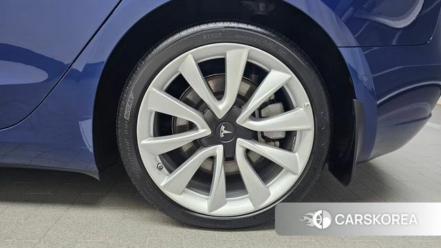 Tesla Model 3 id 4849567 из Кореи 13