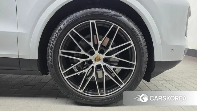 Porsche Cayenne (PO536) id 4898304 из Кореи 13