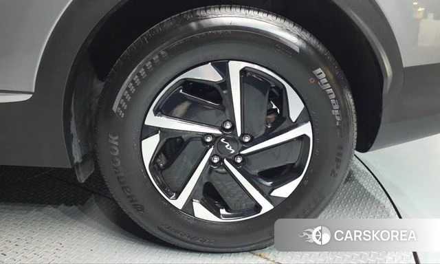 Kia Sportage 5th Generation Hybrid id 5016536 из Кореи 13