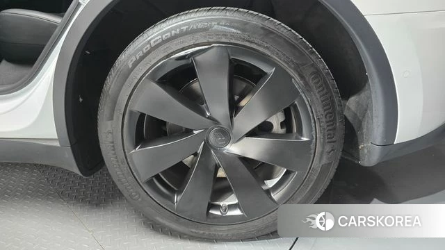 Tesla Model Y id 4965872 из Кореи 13
