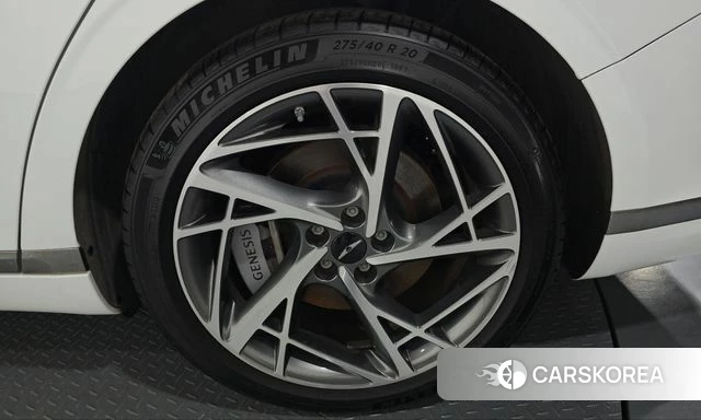 Genesis G90 (RS4) id 5012500 из Кореи 13