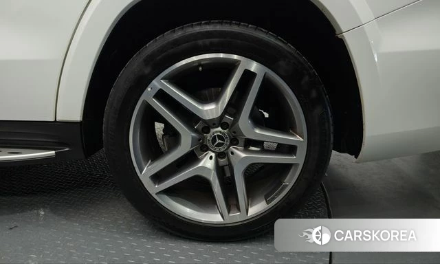 Mercedes-Benz GLS - Class X166 id 5024096 из Кореи 13