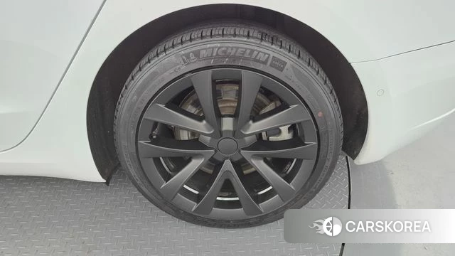 Tesla Model 3 id 5022572 из Кореи 13