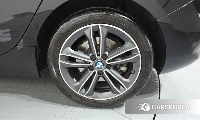 BMW 1 Series (F40) id 5047066 из Кореи 13