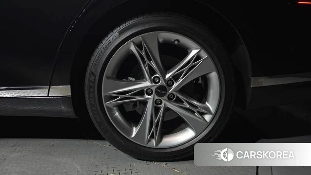 Genesis G90 (RS4) id 5001882 из Кореи 13