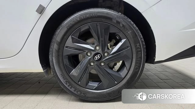 Hyundai Avante Hybrid (CN7) id 5027577 из Кореи 13