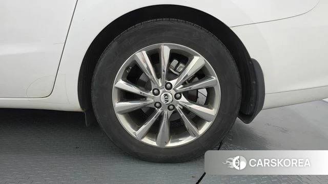 Kia The New Carnival id 5004002 из Кореи 13