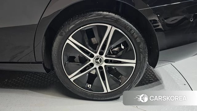 Mercedes-Benz A-Class W177 id 4974904 из Кореи 13