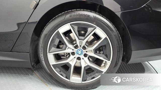 BMW i5 (G60) id 4427191 из Кореи 13