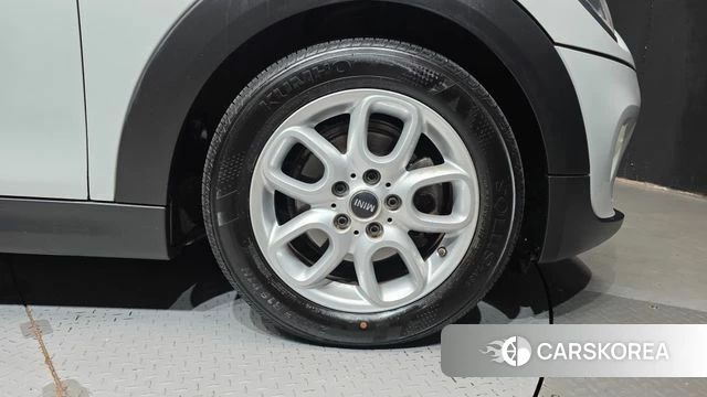 Mini Cooper id 5048215 из Кореи 13