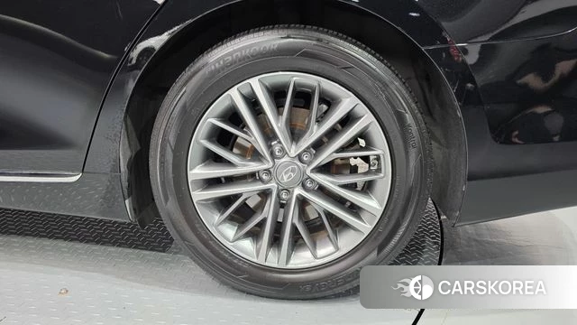 Hyundai Grandeur IG id 5018999 из Кореи 13
