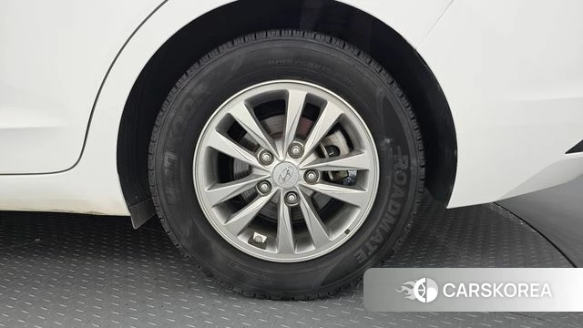 Hyundai The New Avante AD id 4727879 из Кореи 13