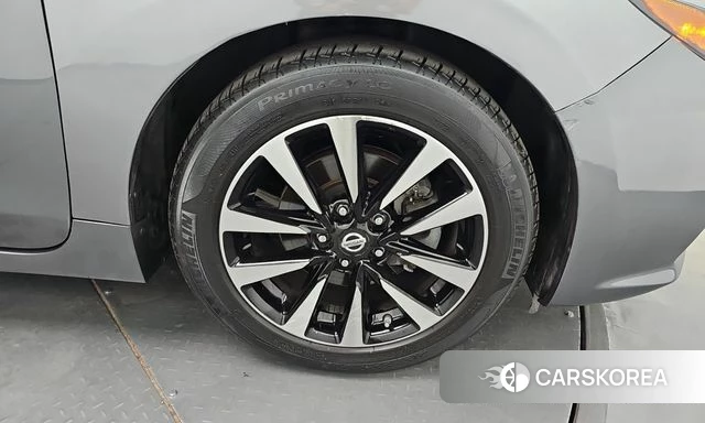 Nissan Altima id 4983197 из Кореи 13