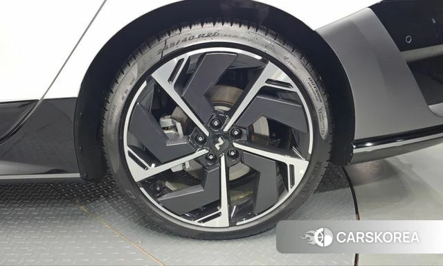 Hyundai The New Ionic 6 id 5020772 из Кореи 13