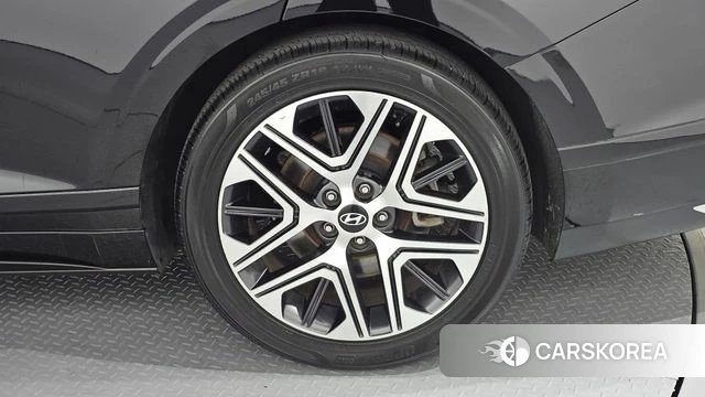 Hyundai Grandeur (GN7) id 4980701 из Кореи 13