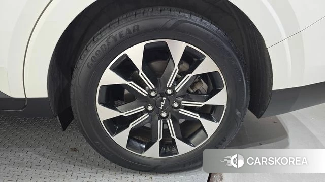 Kia Carnival 4th generation id 4871548 из Кореи 13