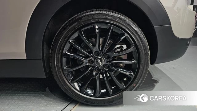 Mini Cooper Clubman id 4922796 из Кореи 13