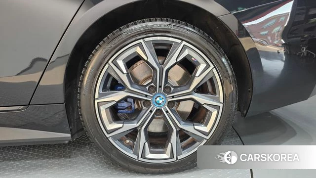BMW i4 id 4965109 из Кореи 13