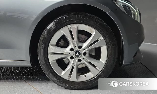 Mercedes-Benz C-Class W205 id 4944390 из Кореи 13