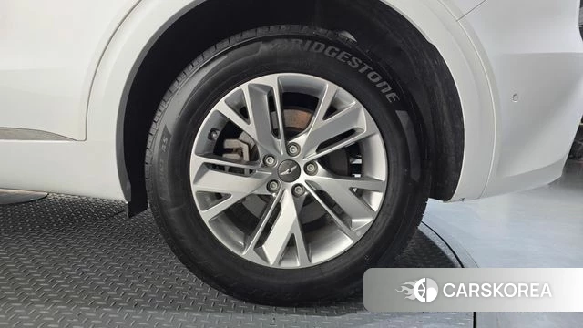 Genesis GV70 id 5040126 из Кореи 13
