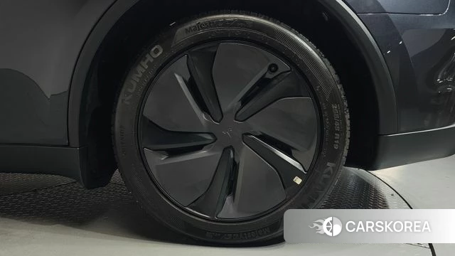 Tesla Model Y id 4748992 из Кореи 13