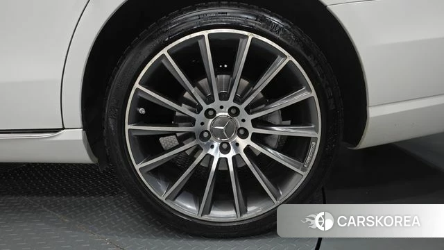 Mercedes-Benz E-Class W213 id 5048247 из Кореи 13