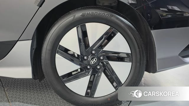 Hyundai Ionic 6 id 5001791 из Кореи 13
