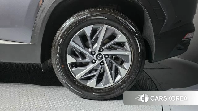 Hyundai Tucson (NX4) id 4986128 из Кореи 13