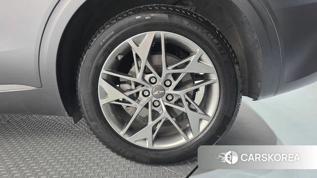 Genesis GV70 id 5023060 из Кореи 13