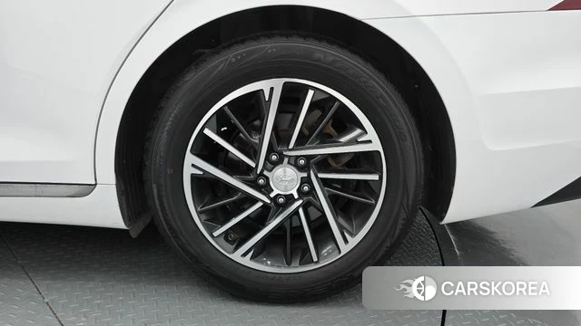 Hyundai The New Grandeur IG id 4661337 из Кореи 13