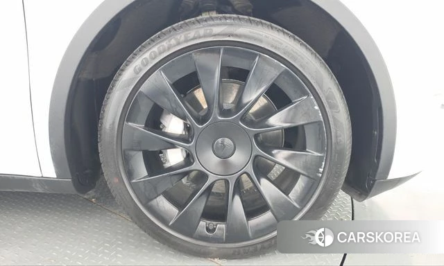 Tesla Model Y id 4996380 из Кореи 13