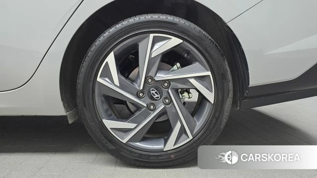 Hyundai The New Avante (CN7) id 4985082 из Кореи 13