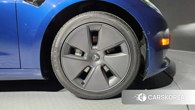 Tesla Model 3 id 4996846 из Кореи 13