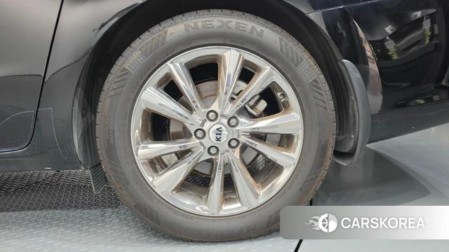 Kia The New Carnival id 5054693 из Кореи 13