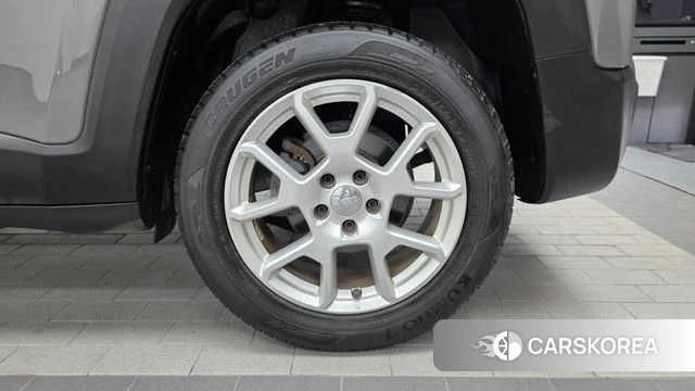 Jeep Renegade id 4907348 из Кореи 13