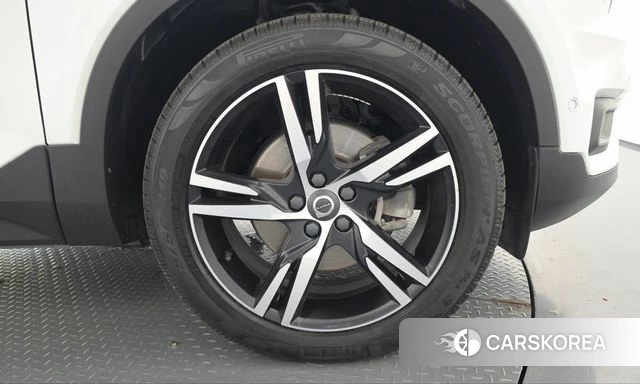 Volvo XC40 id 4998732 из Кореи 13