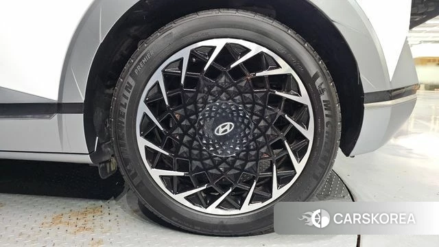Hyundai Ionic 5 id 4935926 из Кореи 13