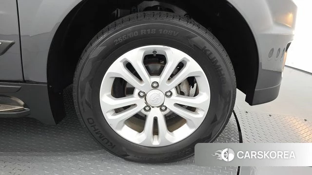 Ssangyong The New Korando Sports id 4998943 из Кореи 13